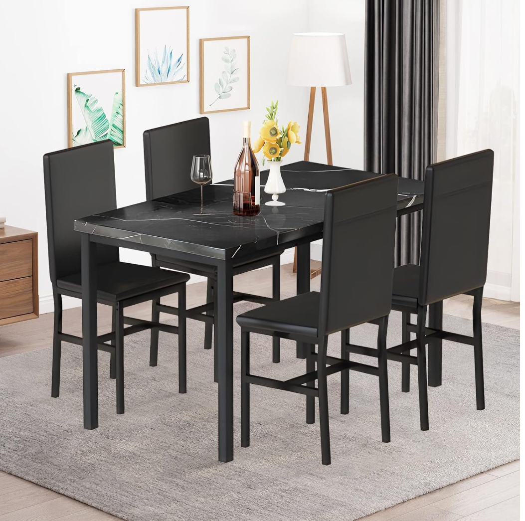 4-person dining table set